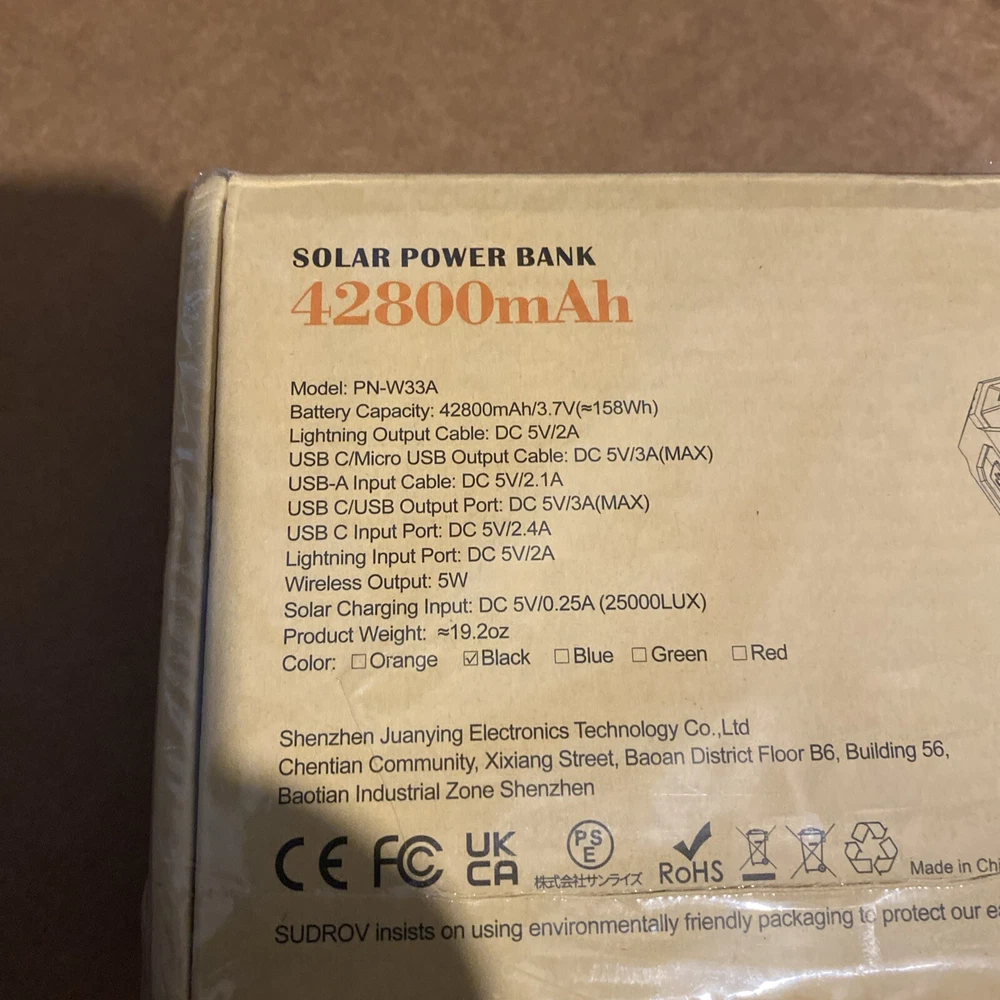 Power Bank Wireless Charger 42800mAh Built in 4 Cables Seven Outputs 15W Black Power Bank Wireless Charger 42800mAh Built in 4 Cables Seven Outputs 15W Black