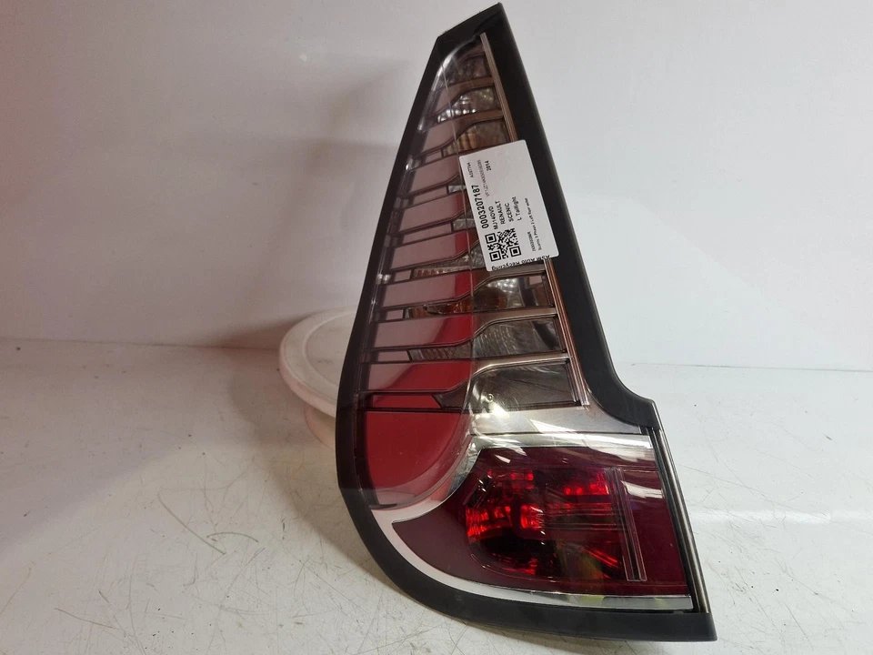 RENAULT SCENIC 3 2014 LEFT REAR TAIL LIGHT OUTER PASSENGER SIDE 265550386R - Imagem 4 de 4