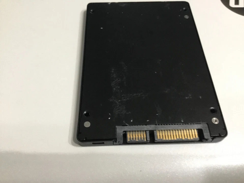 Micron 1100 2TB 2048GB 2.5 SATA SSD MTFDDAK2T0TBN Solid State Reformatted,Clean. - Image 2 of 2