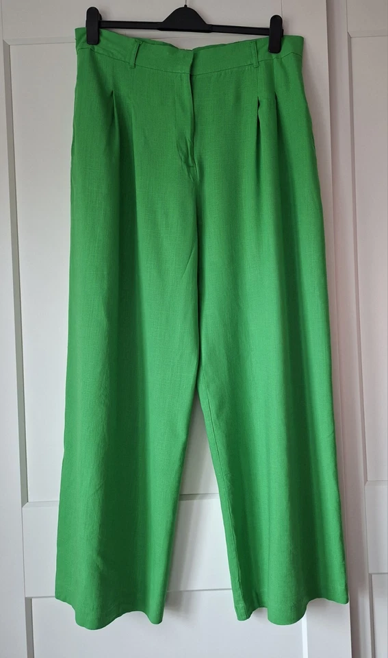 Tu Green Linen Mix Trouser Suit. Wide Legged Trousers. - Image 2 of 4