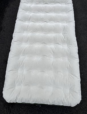 Coleman Quickbed Twin Size Air Mattress Camping Or Airbed Home Guest Bed