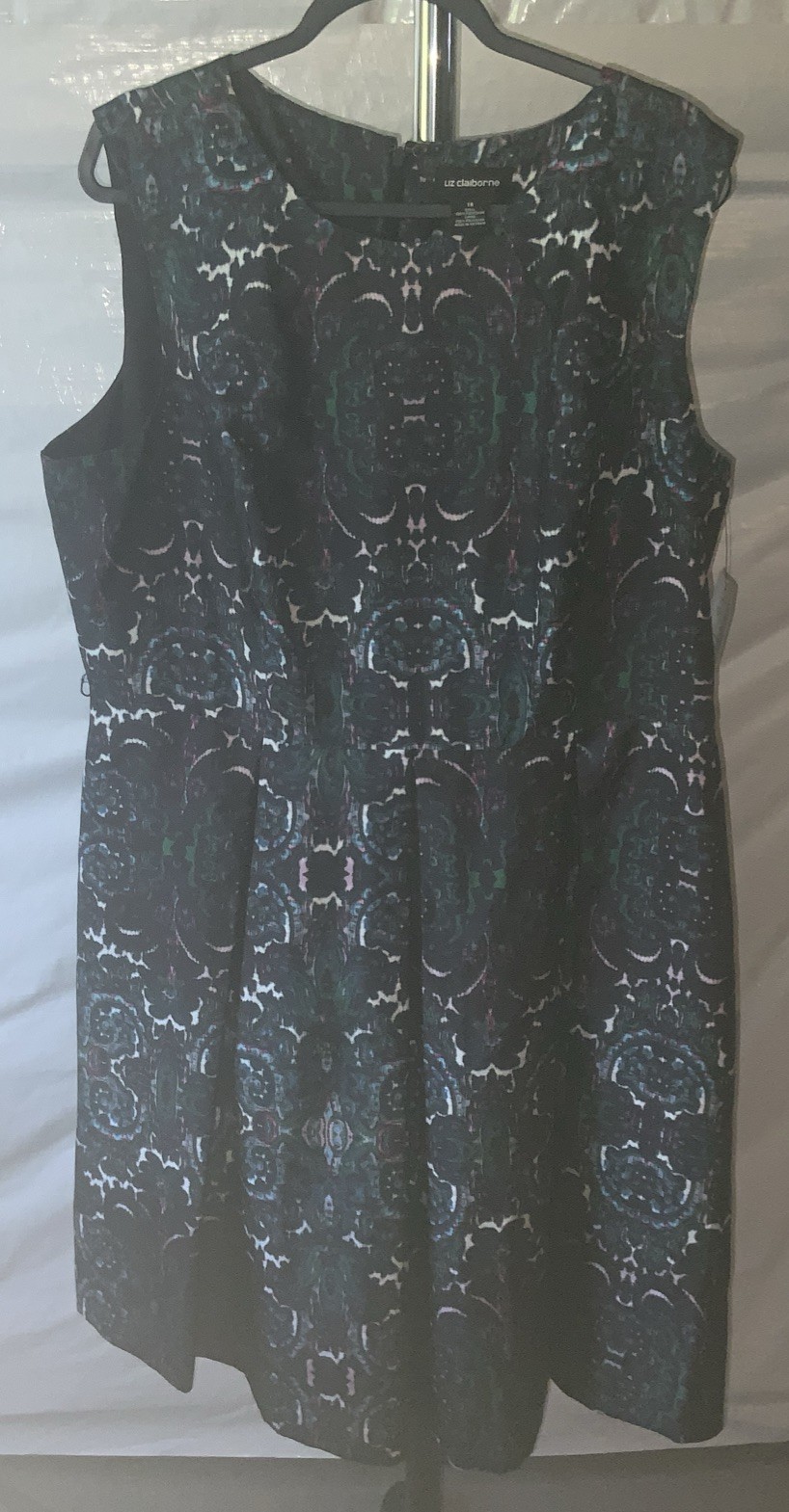 Liz Claiborne Paisley  Sleeveless Dress Women’s Size 18 Paisley Lined NWT!