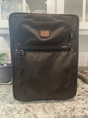 Tumi Continental Expandable Alpha 2 22