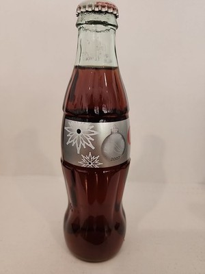 2007 TARGET CHRISTMAS  ORNAMENT & SNOWFLAKE 8OZ DIET COKE BOTTLE