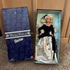 1995 Winter Velvet Special Edition AVON Barbie Doll Vintage Mattel