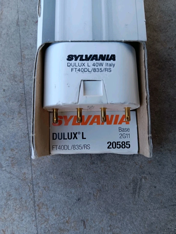7 Sylvania 20585 FT40DL/835/RS/ECO Dulux L 40W Ecologic Compact Flourescent bulb - Image 4 of 4