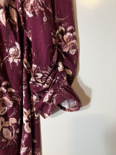 New DIRECTIONS Burgundy Button Front Ruched 3/4 Sleeve Tunic Shirt Red Floral XL - Picture 2 of 5