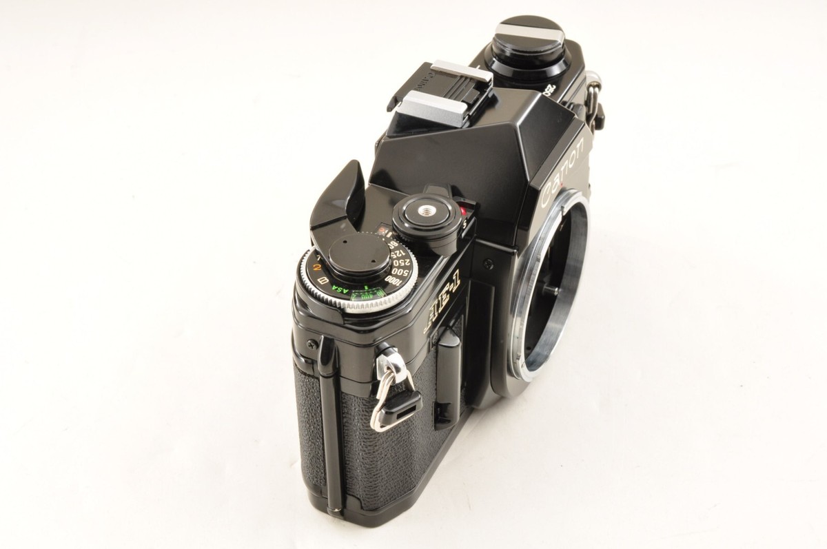 【完動品】Canon AE-1 bk / FD 50mm F1.4 S.S.C. Near MINT] Canon AE-1 SLR Film Camera FD 50mm F1.4 S.S.C.