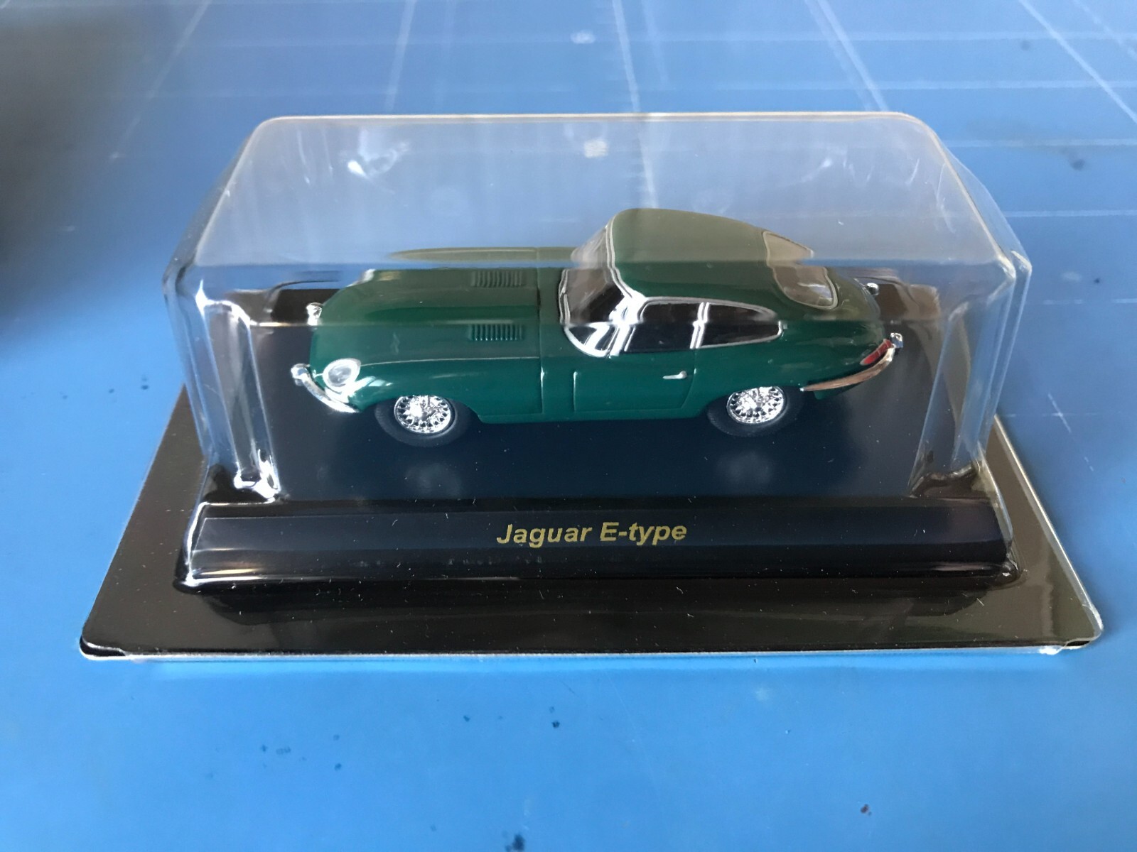 Picture 2 of 3