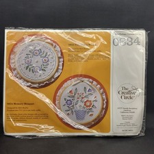 Creative Circle Memory Bouquet 0834 Candlewicking Embroidery Kit 1984 NEW