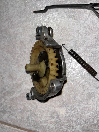 REGOLATORE DI GIRI LOMBARDINI IM 250 300 350 INGRANAGGIO A DENTI DRITTI - Foto 10 di 10
