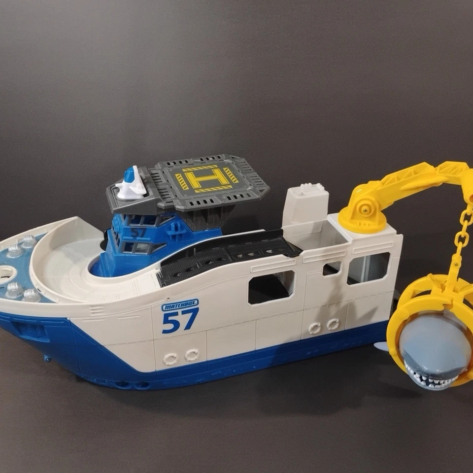 Mattel Matchbox Mission 57 Marine Shark Ship Floats On Water And Rolls On Land - Image 3 of 4
