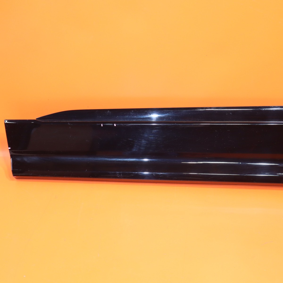 LAMBORGHINI URUS DOOR MOLDING LEFT FRONT 2018-2021 2022 2023 2024 4ML853959 OEM