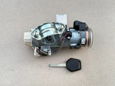 2011-2013 SUBARU FORESTER IGNITION SWITCH LOCK W/KEY OEM 88215AG000