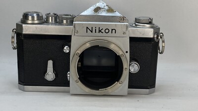 Nikon F Chrome Eyelevel prism plain finder 35mm Film SLR camera