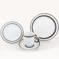 KODIAK by Thomas 4 Piece Breakfast Set NEW NEVER USED made Germany Scandic Shape