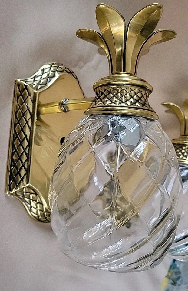 (2) Apliques de baño Hinkley Lighting Plantation 1 luz, latón amueblado 5310BB COMO NUEVOS Foto 3 de 4