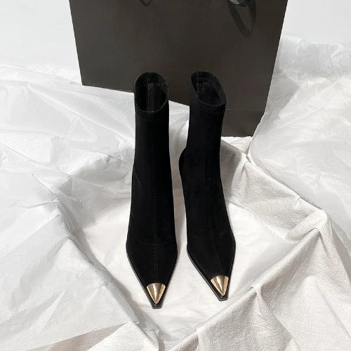 Botas Negras, Mujer Punta Gamuza Tacones Altos, Botas Cortas, Tacones Delgados Foto 3 de 4