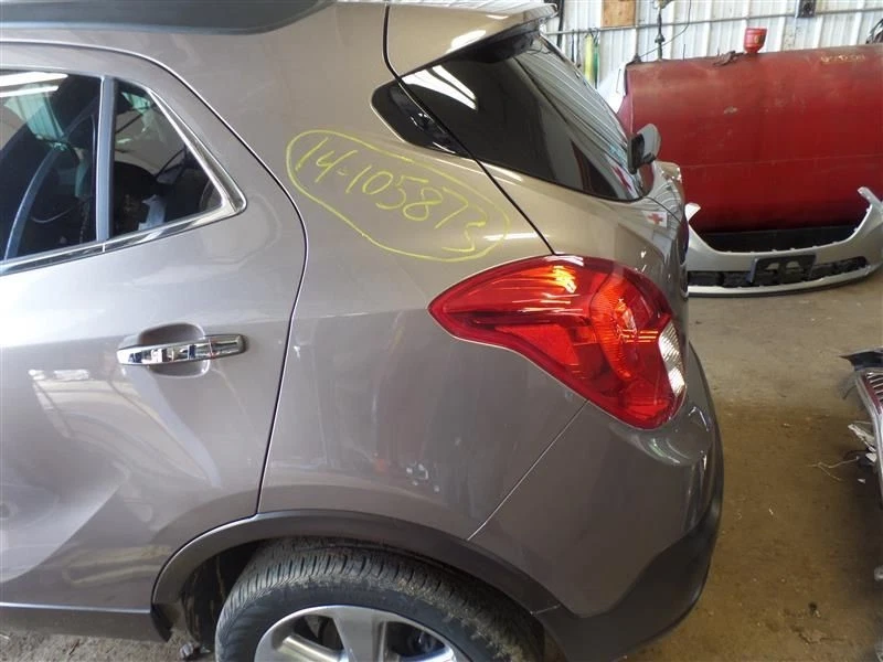 PASSENGER RIGHT FRONT SPINDLE/KNUCKLE FITS 13-15 ENCORE 9874521 - Image 2 of 4