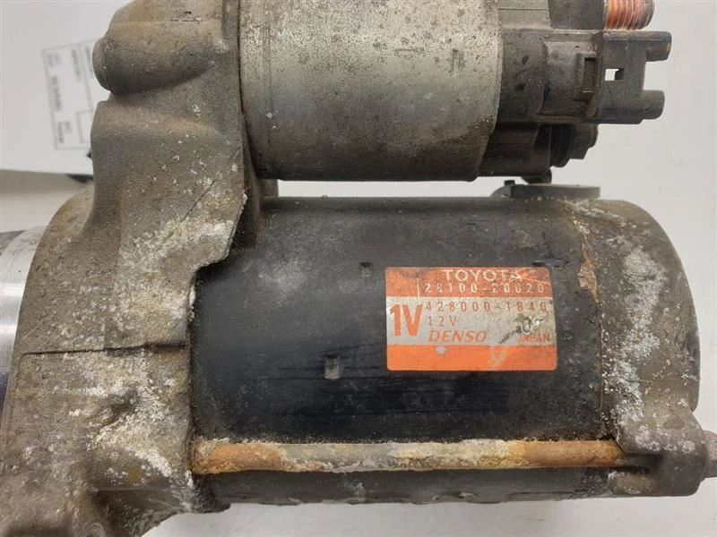 05-18 MONTAJE MOTOR ARRANQUE TOYOTA AVALON 6 CIL 1.7KW Foto 2 de 4