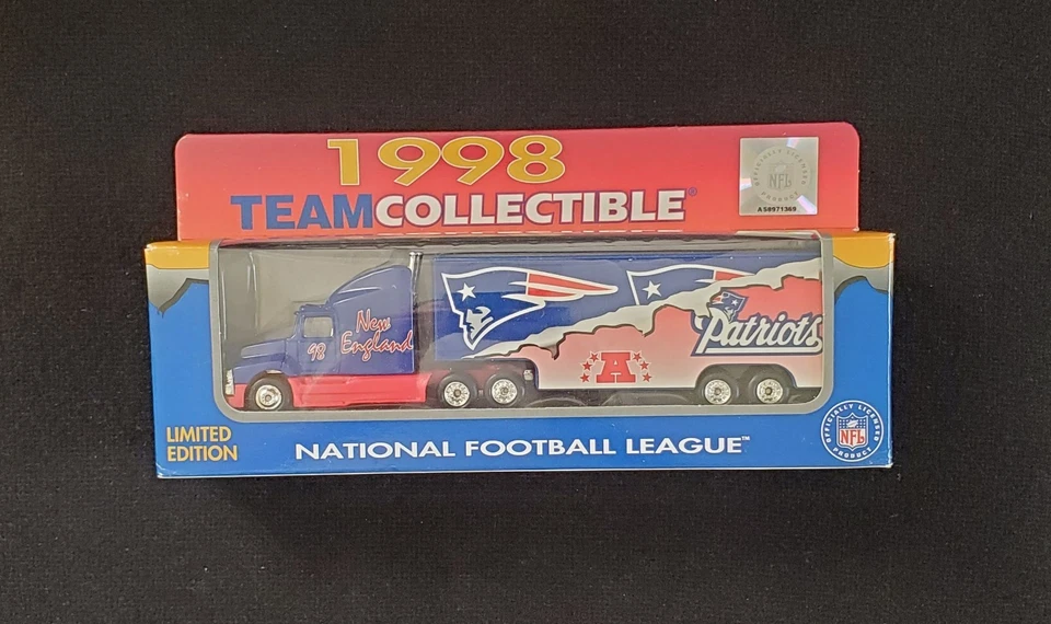 Remolque tractor New England Patriots de colección. Lote de 3. Foto 3 de 4