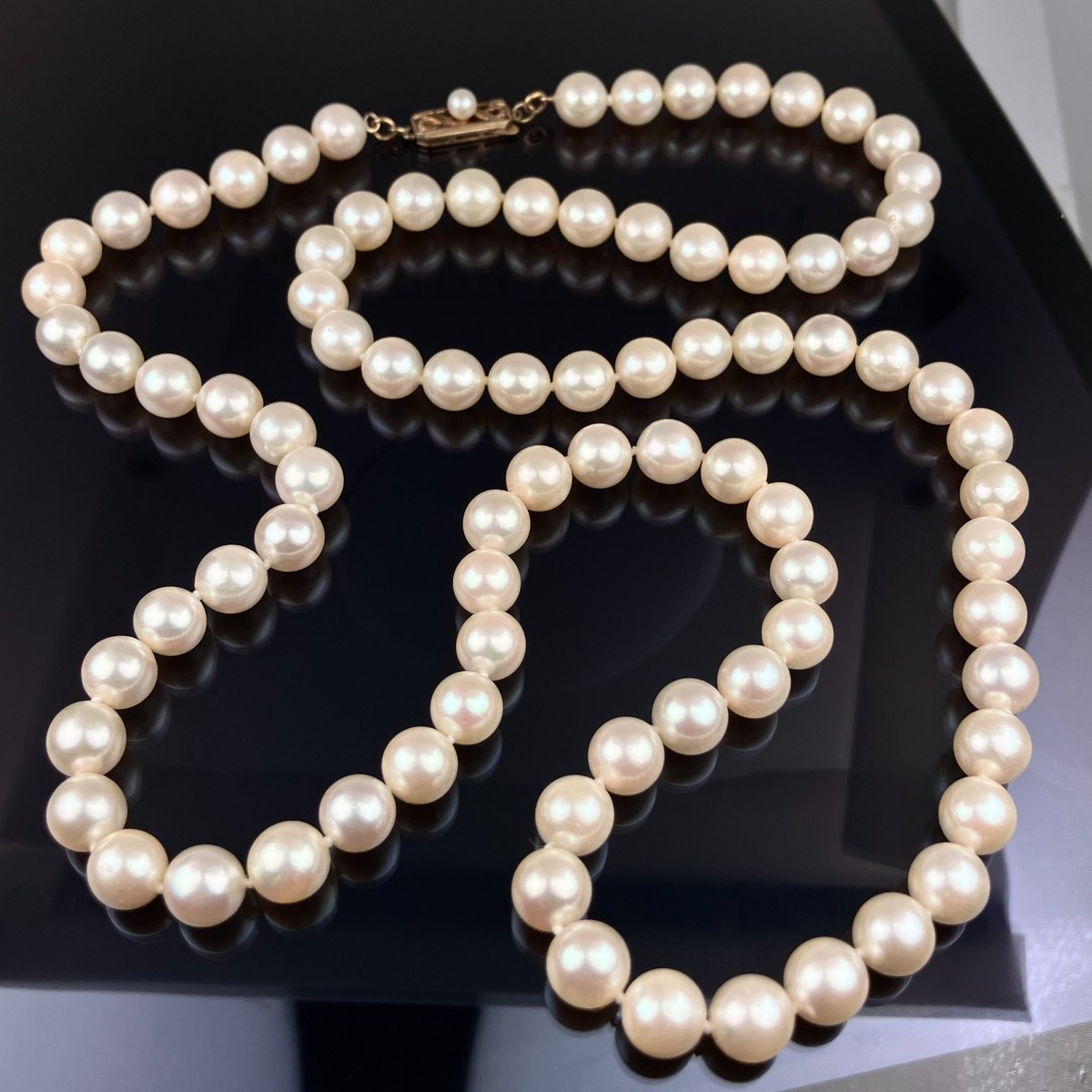 Vintage Mikimoto 14k Yellow Gold 8mm Opera Length Pearl Necklace