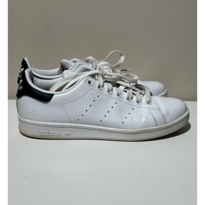 Adidas Men display picture 3