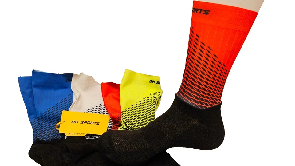 4 PAIRS ! Cyling Socks DH Sports PRO's CHOICE anti slip silicone Hi-Tech Fabrics - Image 4 of 4