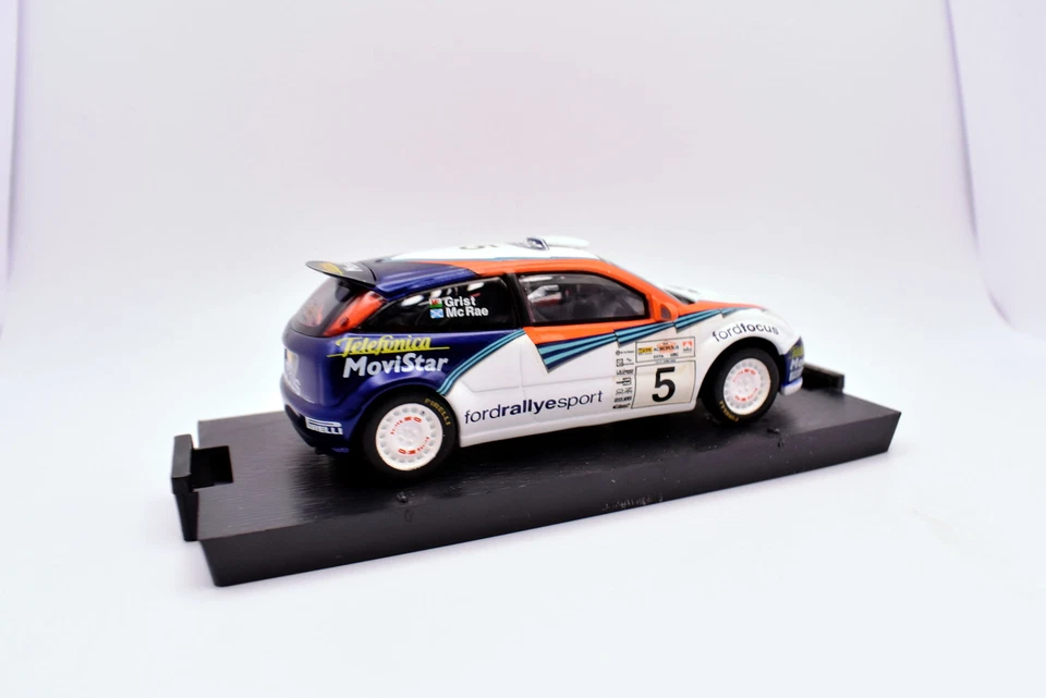 Modellino auto rally scala 1:43 Ford Focus WRC diecast modellismo statico asta - Immagine 3 di 4