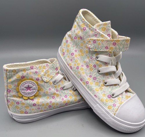 ditsy converse