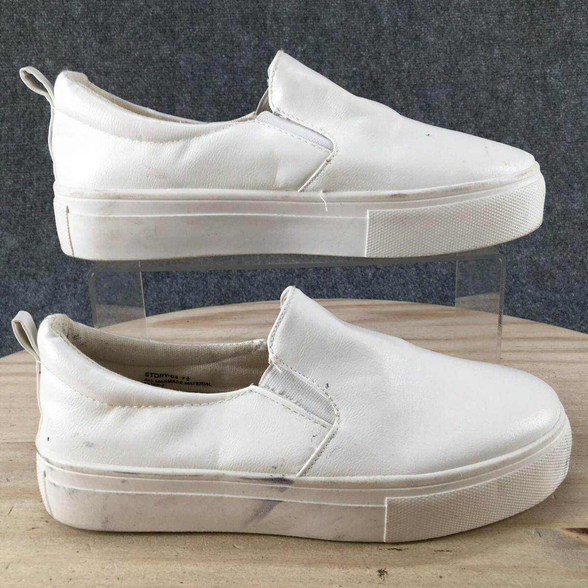 Bamboo Shoes Womens Story Slip On Sneakers White Faux Leather