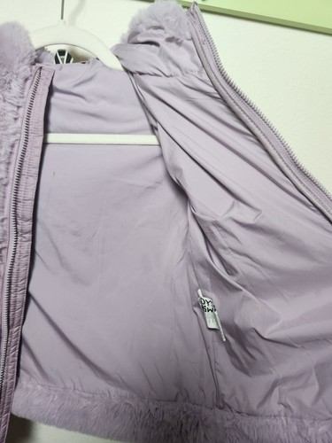 Under Armour Fuzzy Purple Faux Fur Zip Up Hoodie Jacket Logo YSM 8 Kids Coldgear - Picture 6 of 10