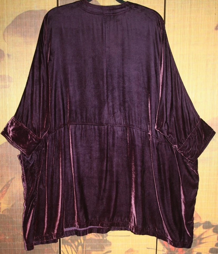 HAMPSTEAD BAZAAR O/S Fabulous Silk Velvet Tunic 72"CH Aubergine Purple Oversize - Image 3 of 4