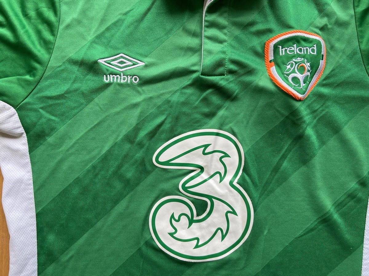 IRELAND 2016 2017 HOME FOOTBALL SHIRT SOCCER JERSEY UMBRO sz M