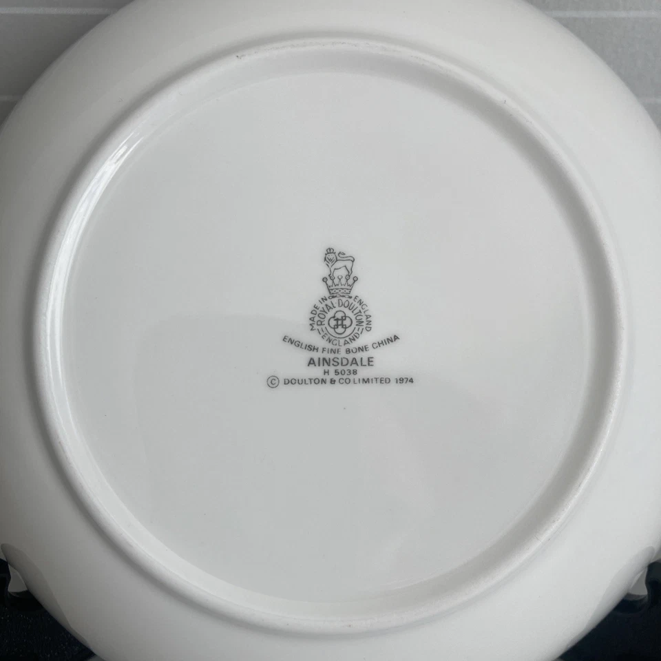 ROYAL DOULTON AINSDALE FINE BONE CHINA SOUP - CEREAL BOWL X6 - H 5038 - Image 4 of 4