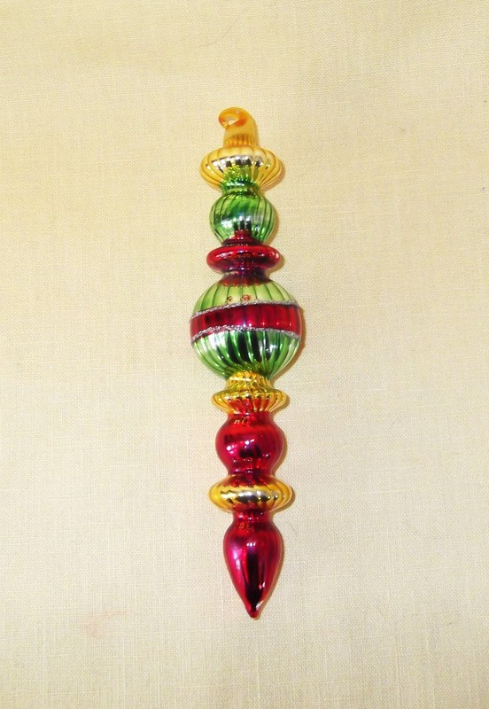 VINTAGE GLASS SPIRAL FINIAL CHRISTMAS ORNAMENT