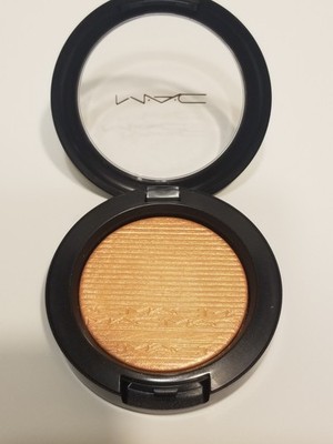 Mac extra Dimension Blush  JUST A PINCH .14 0z Brand New **Without Box**