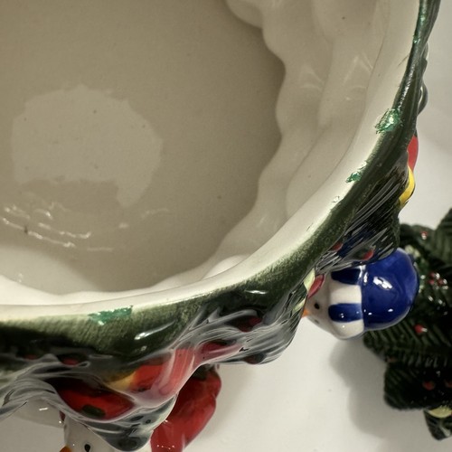 Vintage 13.5” Christmas tree Ceramic cookie jar w/snowmen presents birdhouses - Picture 17 of 17