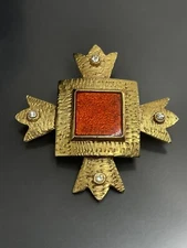 VTG SIGNED PISCES MALTESE CROSS GOLDTONE ORANGE ENAMEL CLEAR CRYSTALS PIN BROOCH
