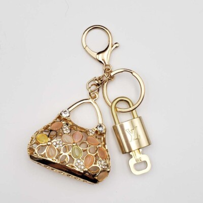 LV Authentic Gold Padlock   Key Set w/ Unbranded Bag Keychain Charm