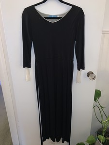 modest scoop euc maxi johnny mesh neck sleeve medium dress
