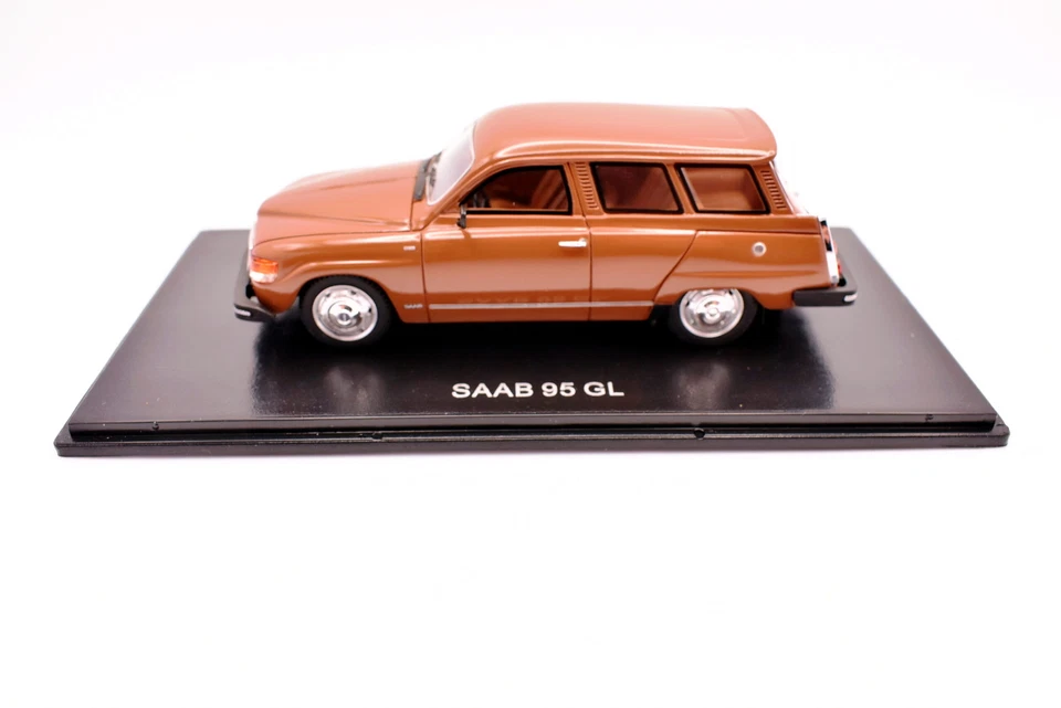 1:43 Scale Saab 95 GL Neo Vehicles Road Vintage Collection Car - Image 3 of 4