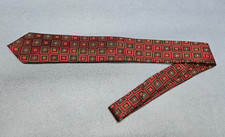 Versa Hand Made Men  s Neck Tie Made In China Red/Black