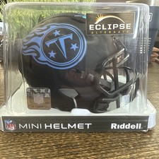 Tony Pollard Signed Eclipse Tennessee Titans Mini Helmet Beckett Authenticated