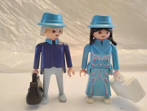 Vintage Playmobil 5300 Blue Victorian Traveling Couple