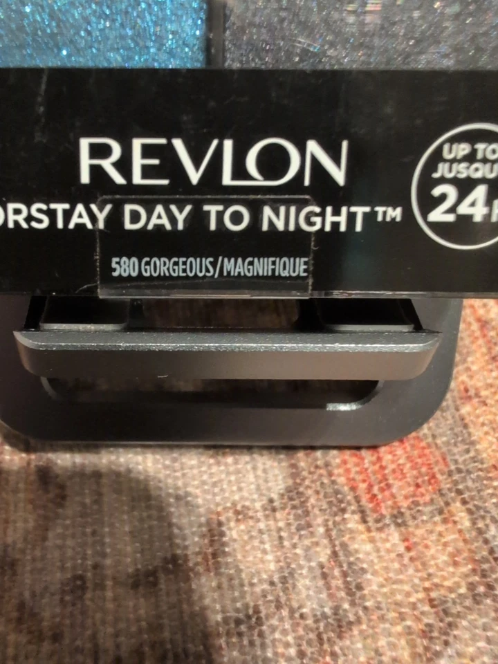Revlon ColorStay Day to Night 24 HR Eye Shadow Quad Sealed ~ 580 Gorgeous - Image 3 of 3
