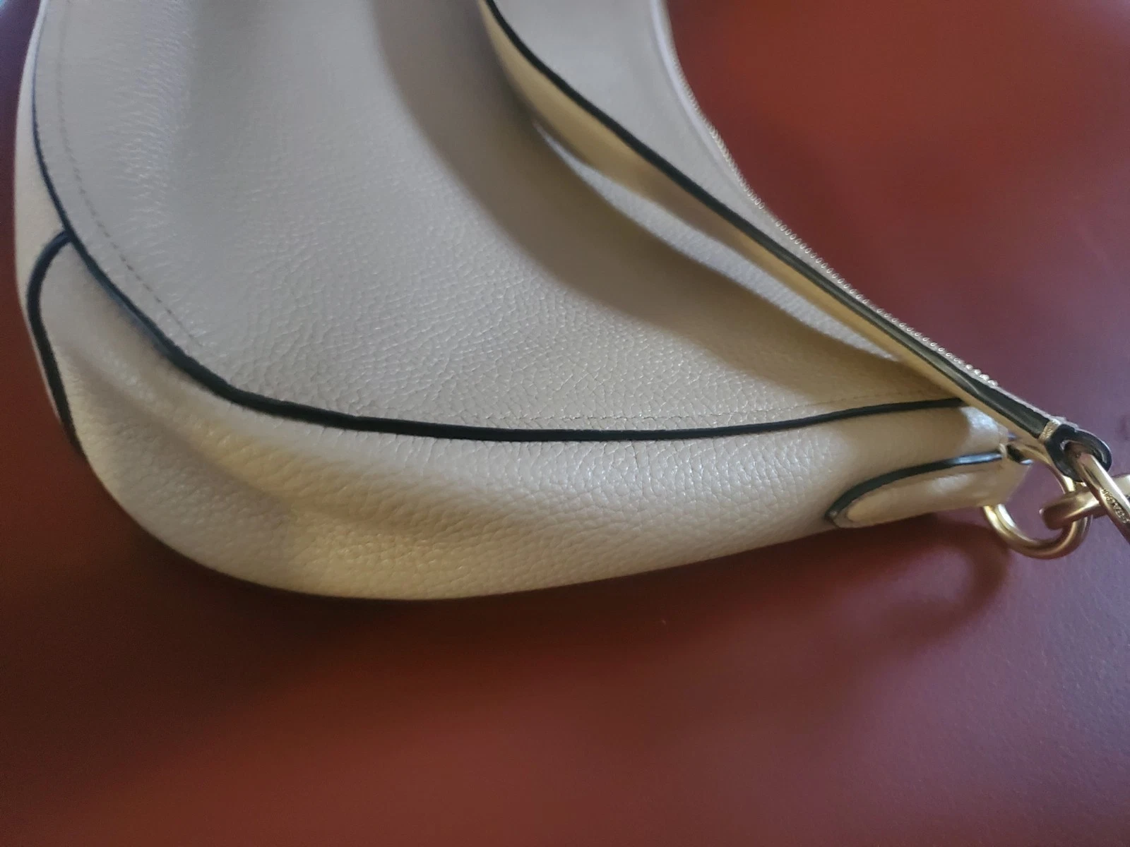 Borsa a tracolla Coach 56819 in pelle beige ciottolata quasi come nuova 10 5x6 5x2 5"