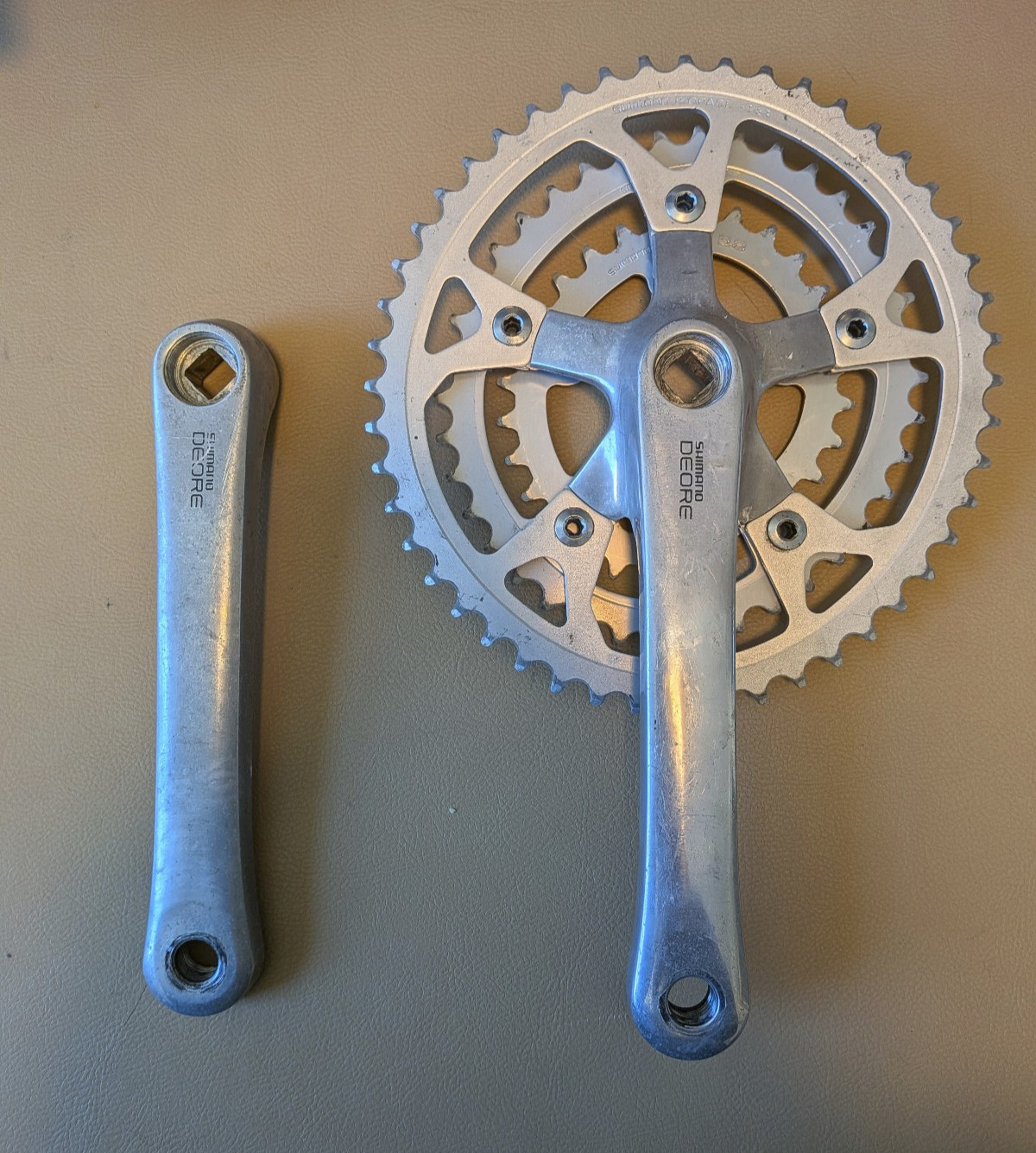 Shimano Deore FC-MT60 Crankset 48/38/28 110/74 BCD Biopace 175mm Nice Condition