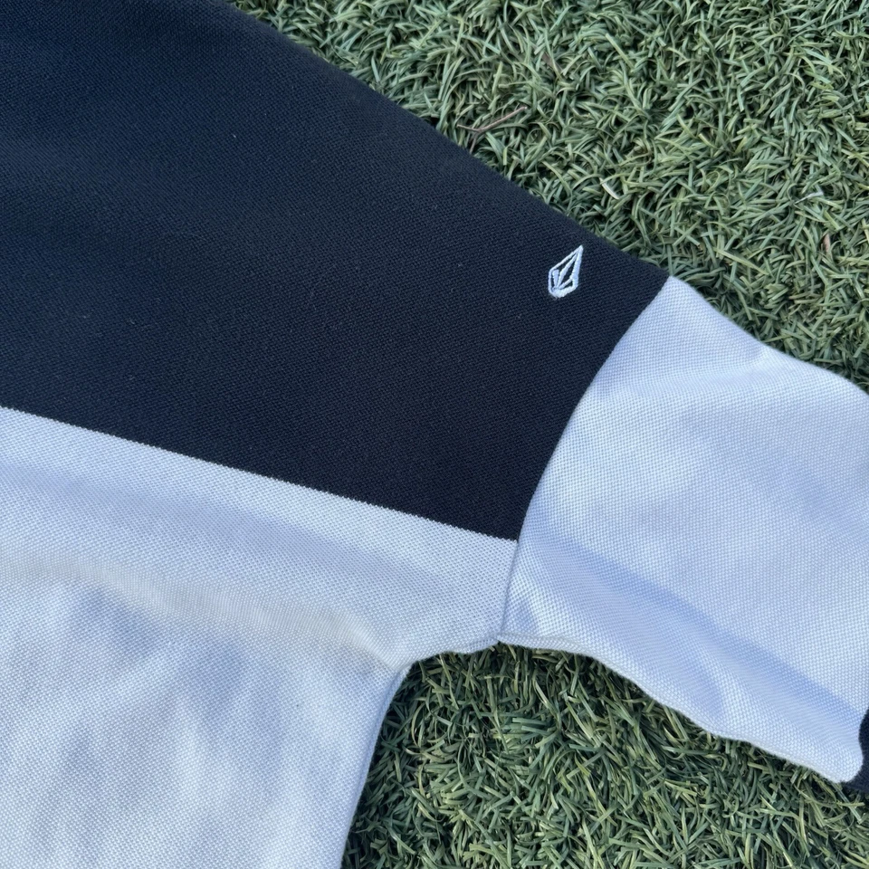 Volcom Men’s Rugby Black/White Long Sleeve Polo Shirt - Size Small - Image 4 of 4