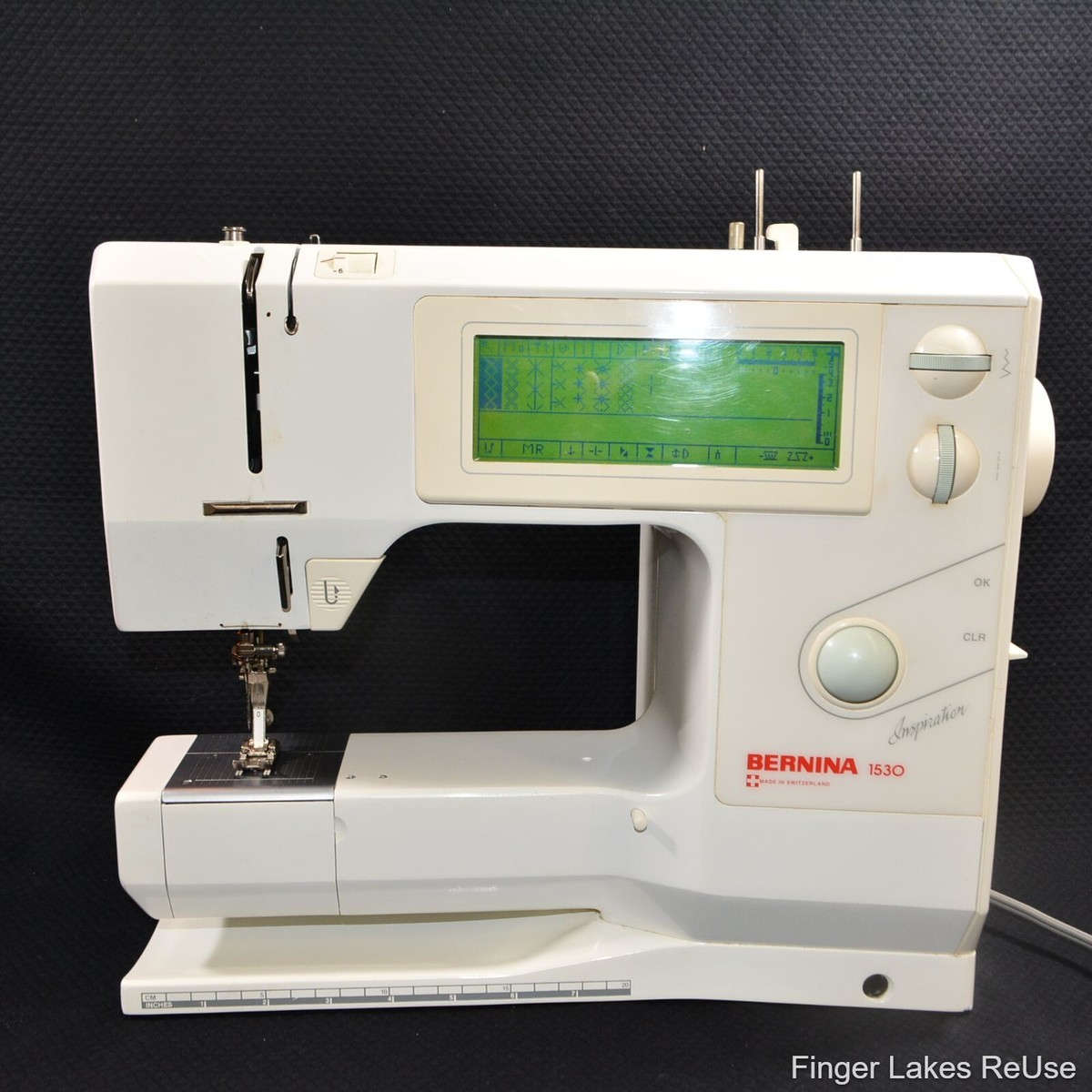Bernina 1530 Sewing Machine with Cover & Accessories - Please Read 